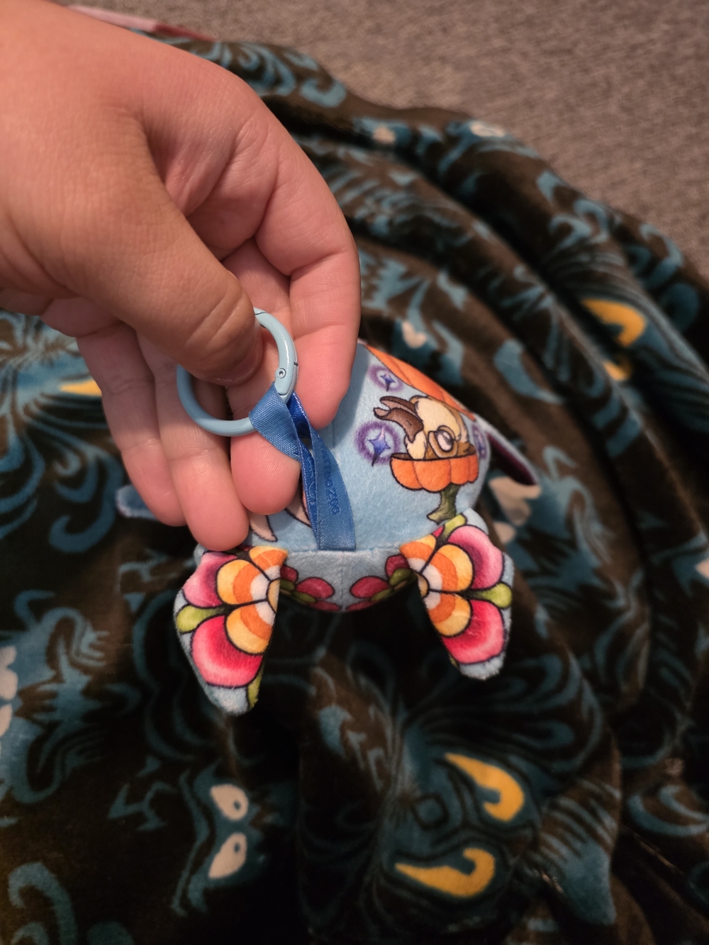 Tattoo ZOO Blue and Purple Decorative Bat Plush BAG CLIP - Picture 5 of 5